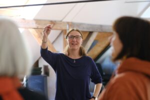 ursula scribano dirigiert beseelt die jodlerinnen
