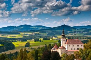 Landschaft mit Schloß